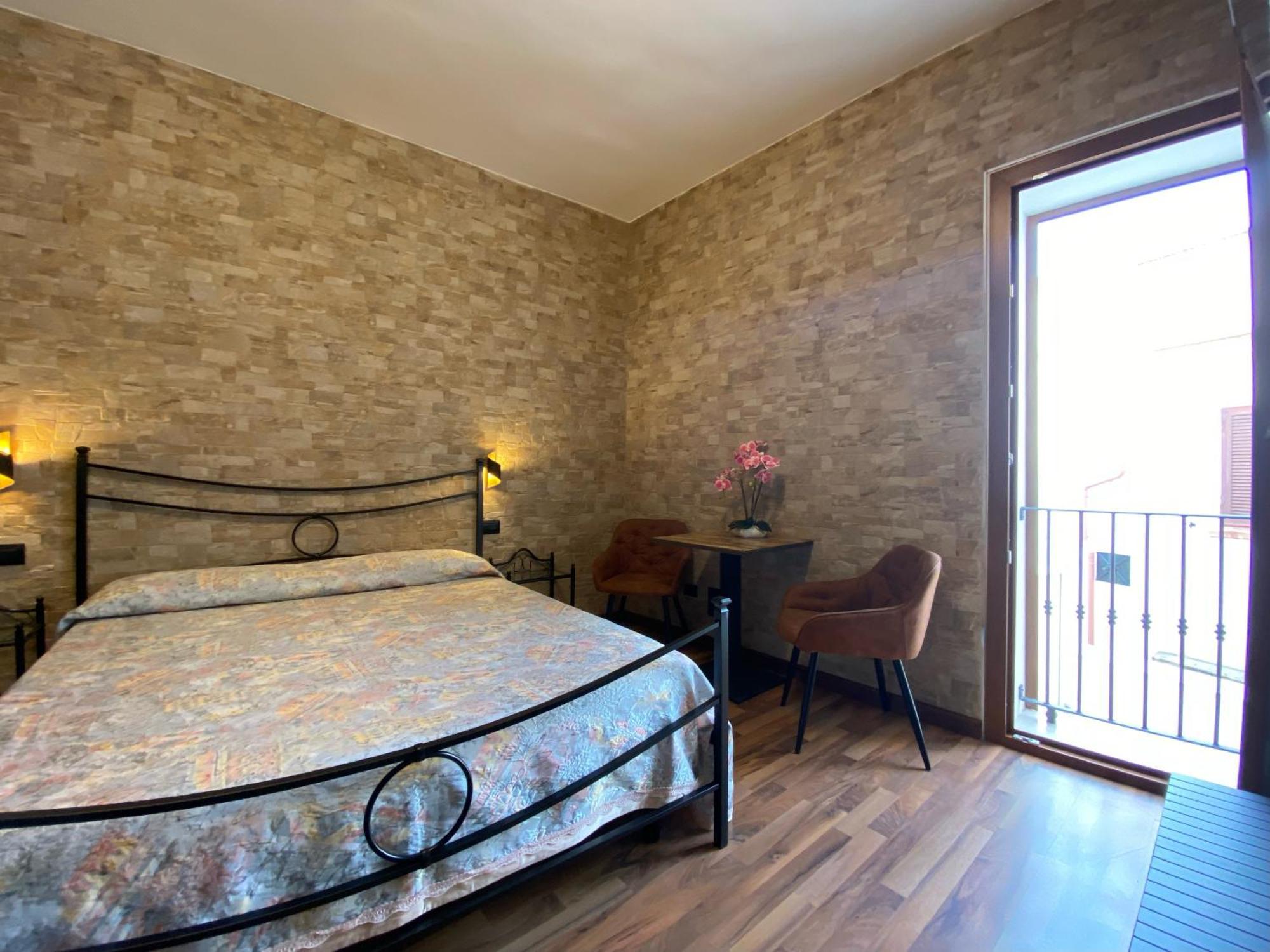 Uria Rooms & Suite B&B Vieste Exterior photo